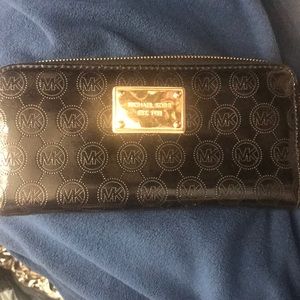 Black Michael Kors wallet